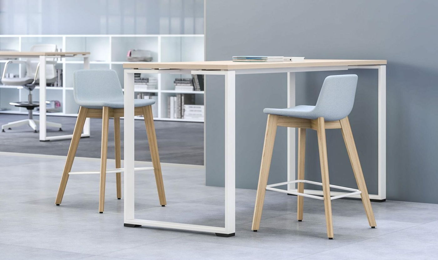 Narbutas-high-tables-JAZZ-interiors-Tango-chairs-1-magas asztal